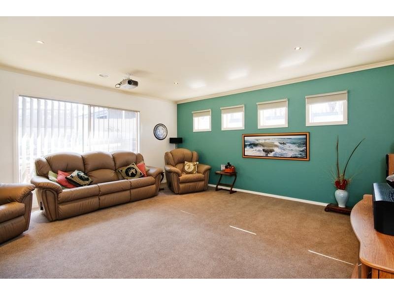 3 Bridle Court, Maiden Gully VIC 3551