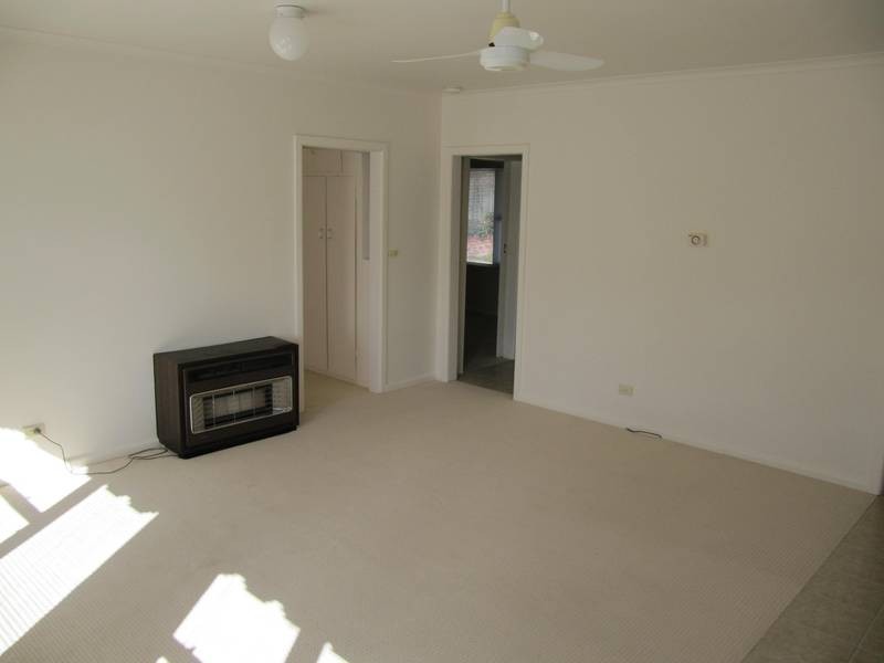 23 Wade Lane, Golden Square VIC 3555