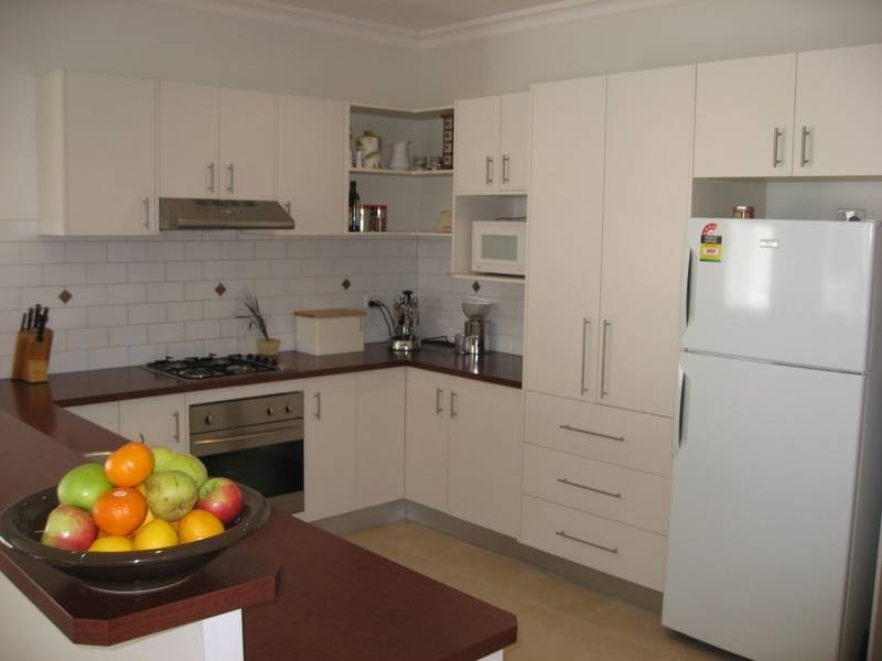 14 Russell Street, Quarry Hill VIC 3550