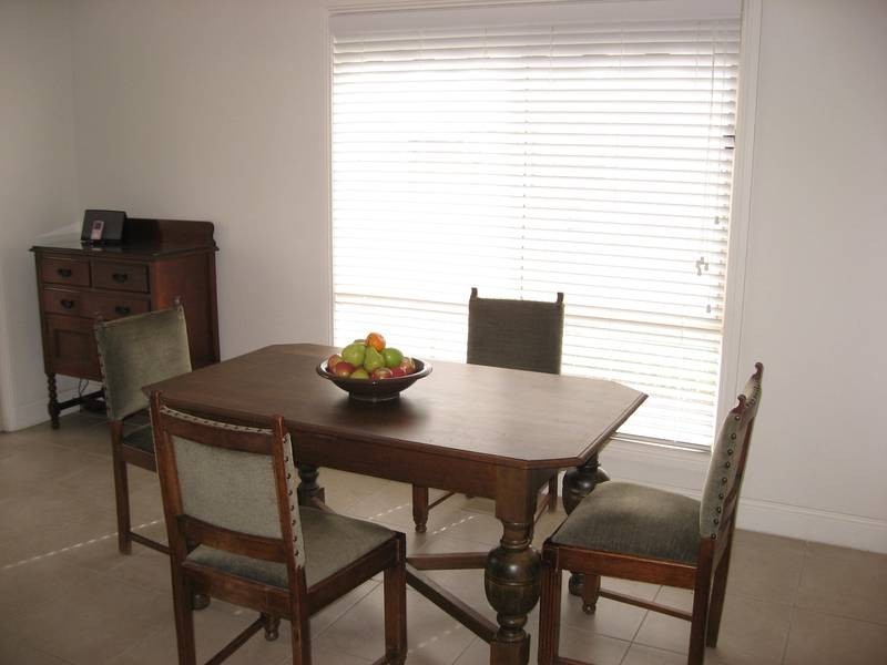 14 Russell Street, Quarry Hill VIC 3550