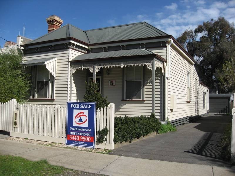 14 Russell Street, Quarry Hill VIC 3550