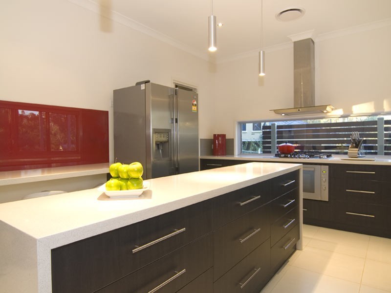 31 Elwood Drive, Strathdale VIC 3550