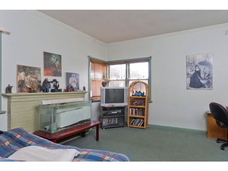 23 Green Street, California Gully VIC 3556