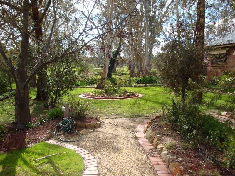 982 Wellington Street, Strathfieldsaye VIC 3551