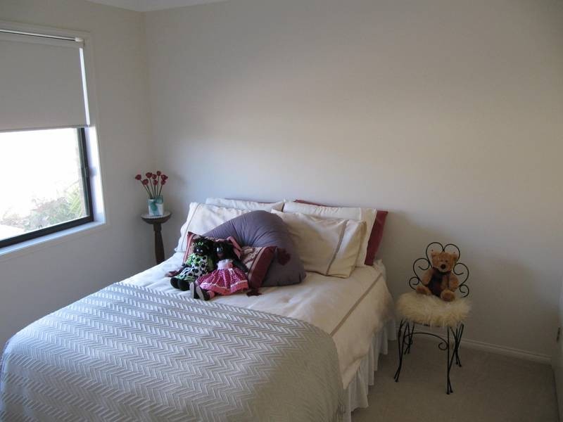 10 Blackwattle Avenue, Epsom VIC 3551