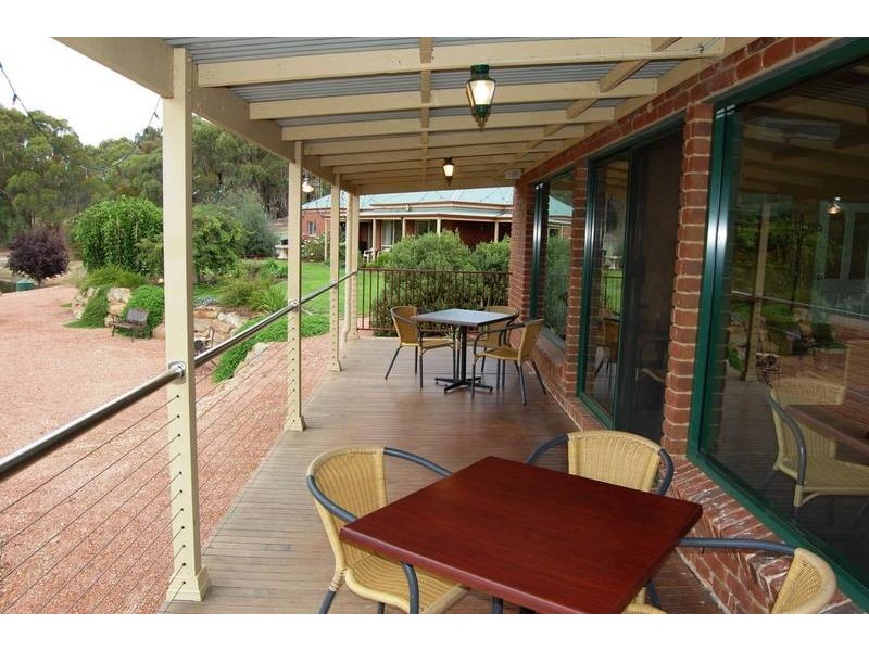 83 Cahills Rd, Mandurang VIC 3551