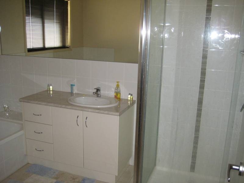 49 Bassett Drive, Strathfieldsaye VIC 3551