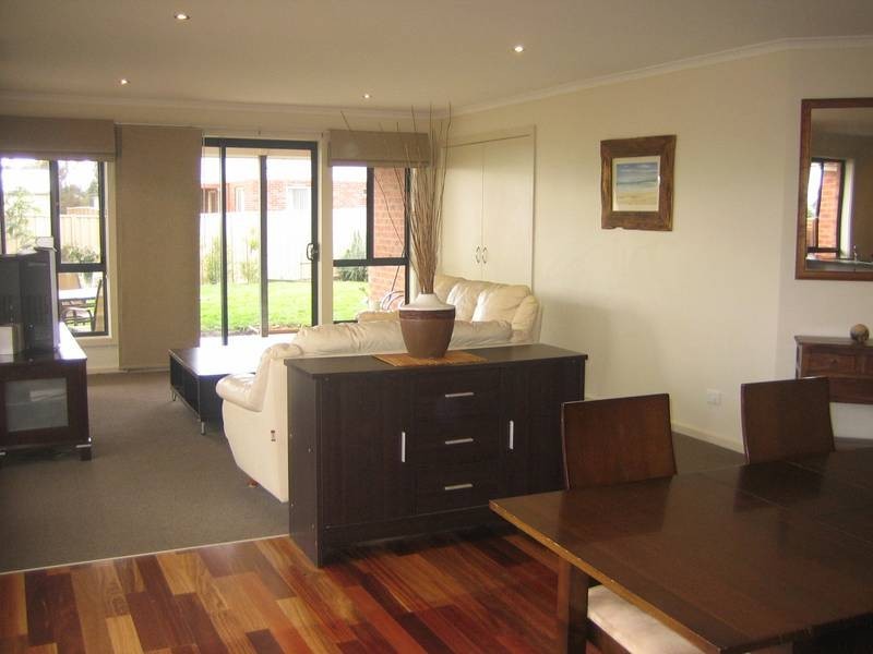 14 Sandhurst Drive, Eaglehawk VIC 3556