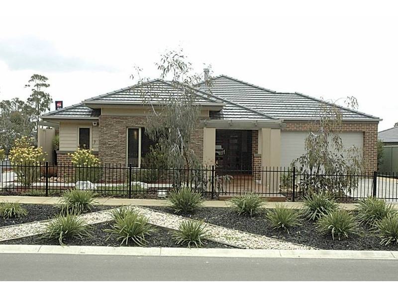 40 Stirling Avenue, Junortoun VIC 3551