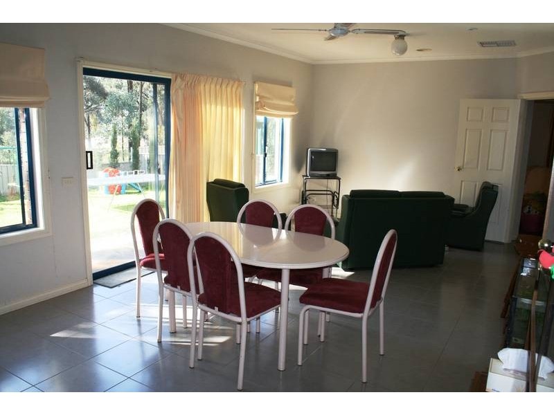 4 Jarrah Court, Spring Gully VIC 3550