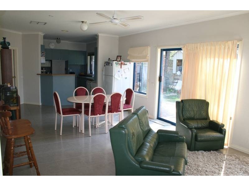 4 Jarrah Court, Spring Gully VIC 3550