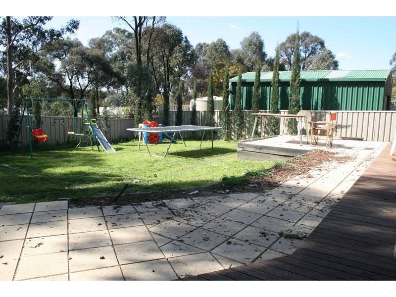 4 Jarrah Court, Spring Gully VIC 3550