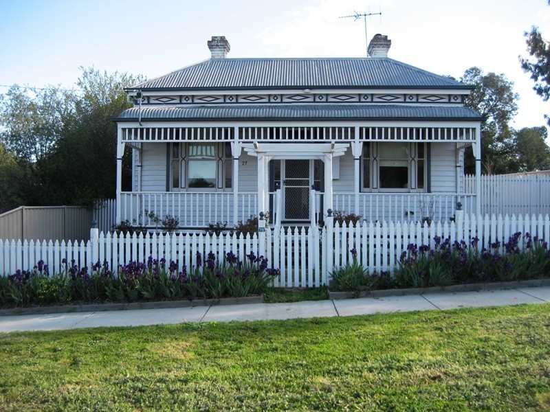 27 Hill Street, Bendigo VIC 3550