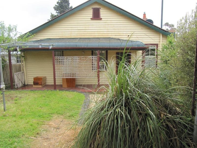 33 Eaglehawk Road, Bendigo VIC 3550