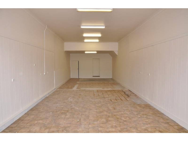 16 High Street, Eaglehawk VIC 3556