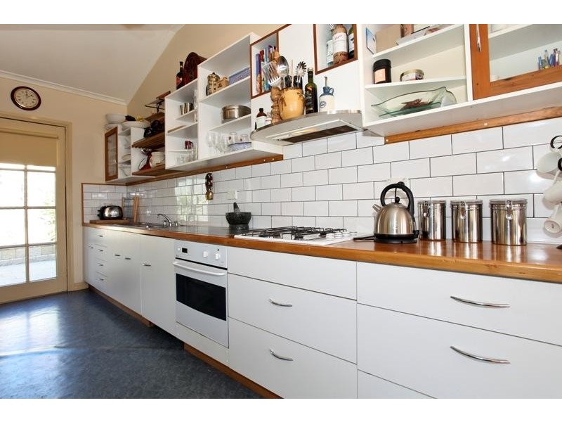 122 Eaglehawk Road, Bendigo VIC 3550