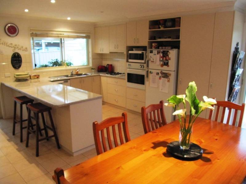 43 Burns Street, Spring Gully VIC 3550