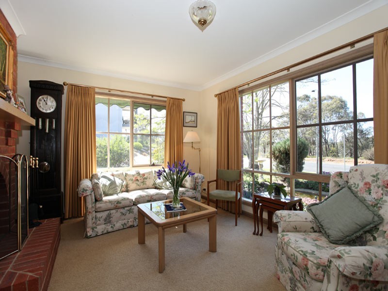 24 Crook Street, Kennington VIC 3550