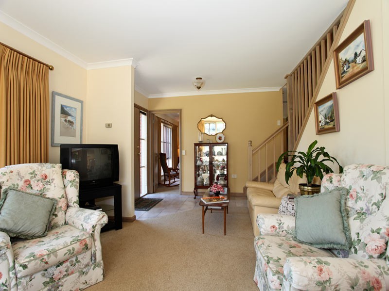 24 Crook Street, Kennington VIC 3550