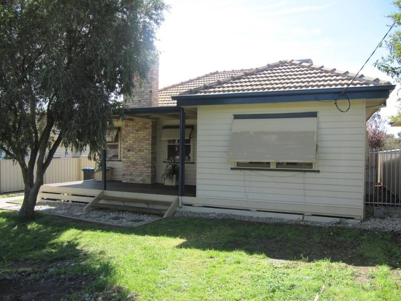 7 Snell Street, Golden Square VIC 3555