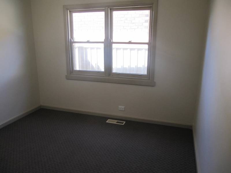 7 Snell Street, Golden Square VIC 3555