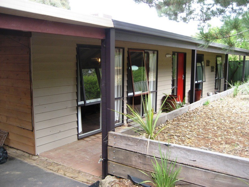 75 Lawson Street, Spring Gully VIC 3550