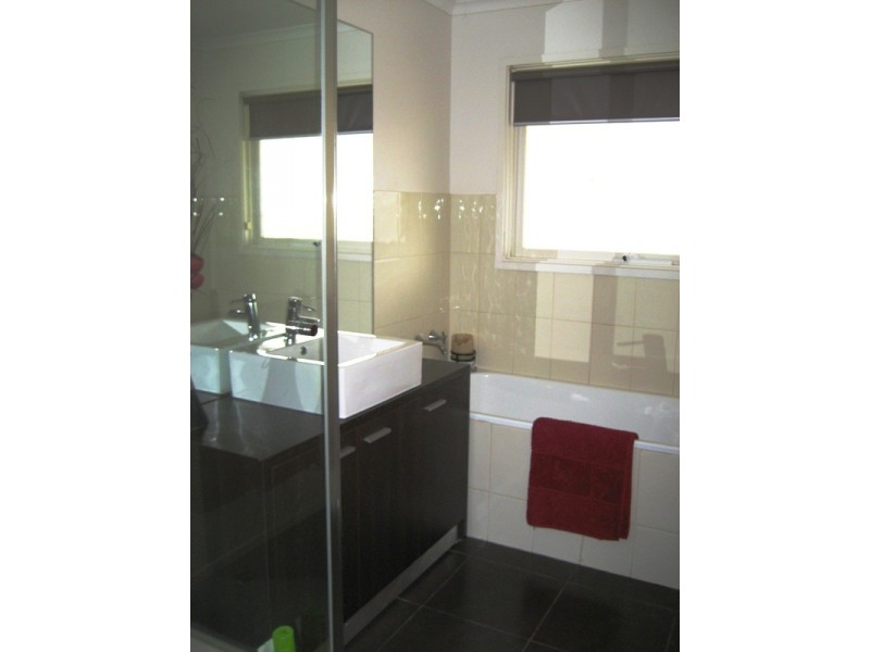 75 Lawson Street, Spring Gully VIC 3550