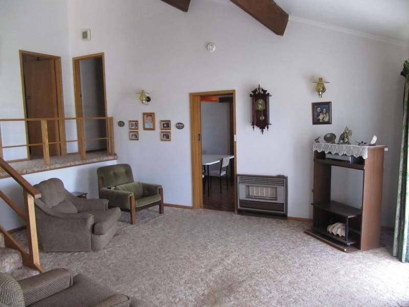 22 Banks Street, Kangaroo Flat VIC 3555