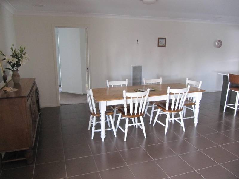 27 Lower Beckham Road, Maiden Gully VIC 3551