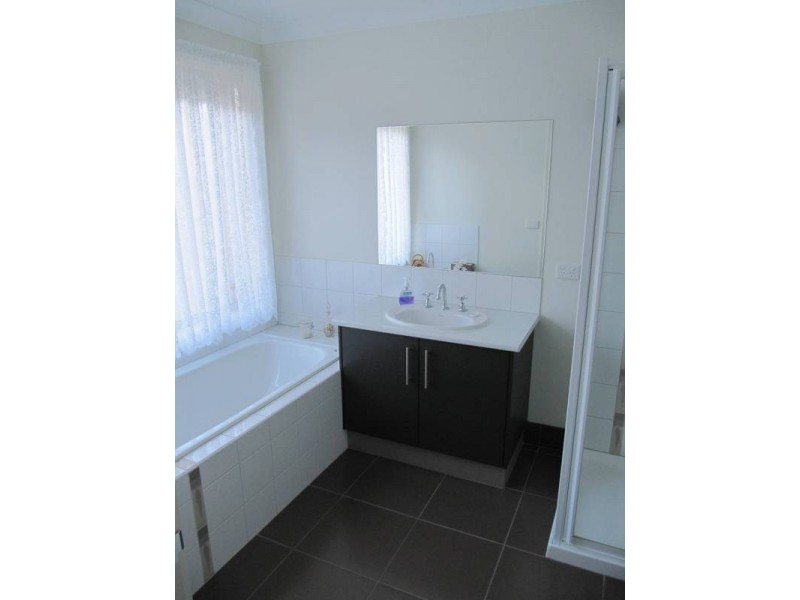 27 Lower Beckham Road, Maiden Gully VIC 3551