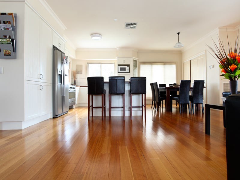 36 Crook Street, Kennington VIC 3550