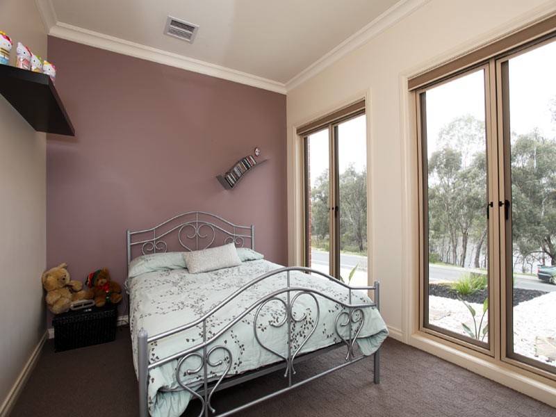 36 Crook Street, Kennington VIC 3550