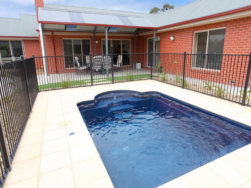 36 Crook Street, Kennington VIC 3550