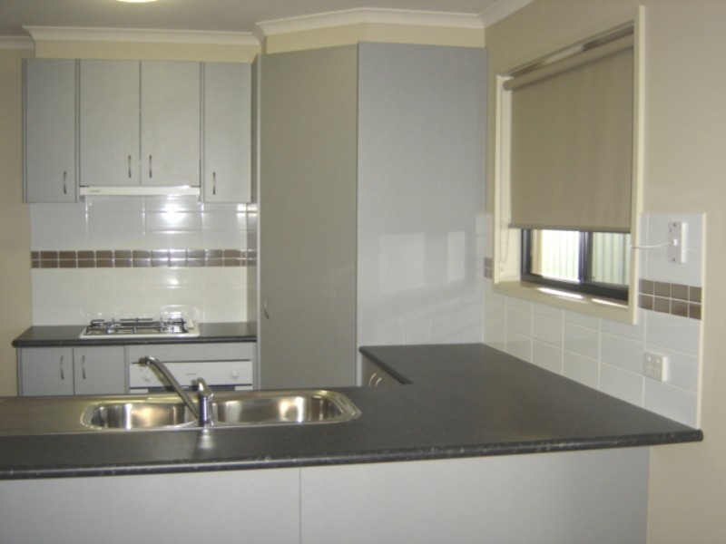 1/33 Croxton Street, Golden Square VIC 3555