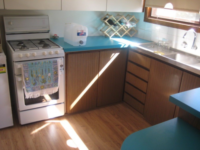 23B Hewitt Avenue, Strathdale VIC 3550