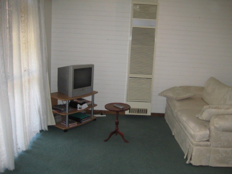 23B Hewitt Avenue, Strathdale VIC 3550