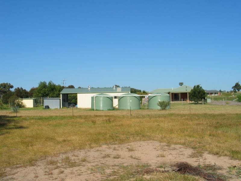 27 Nethercraig Road, Lockwood South VIC 3551