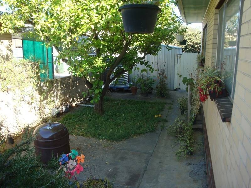 41 Gladstone Street, Quarry Hill VIC 3550
