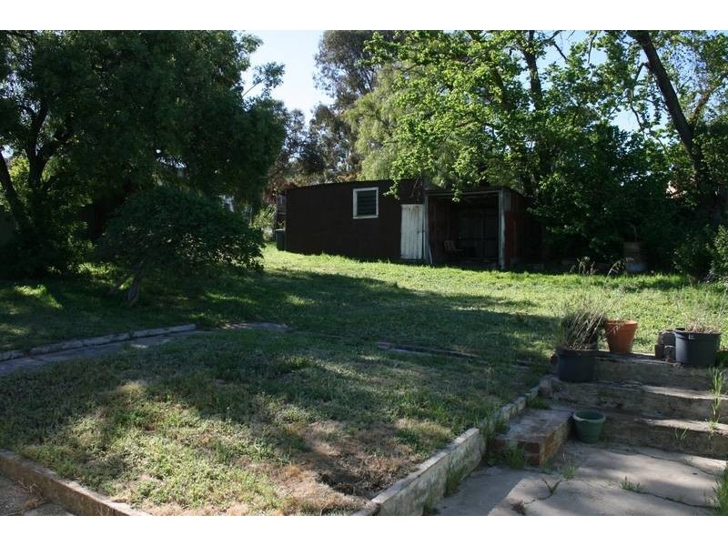 6 Cunneen Street, Long Gully VIC 3550