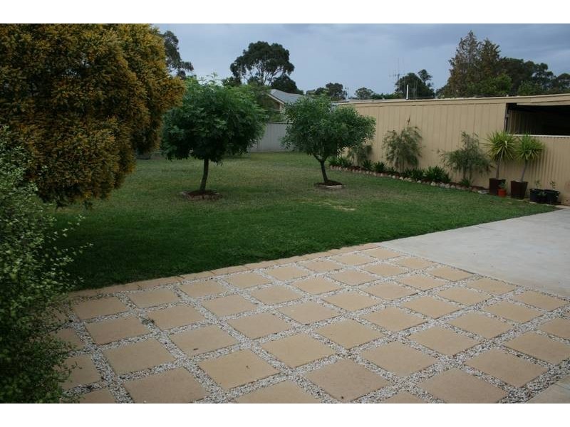 10 Arblaster Street, California Gully VIC 3556