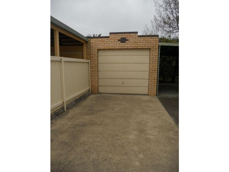 4 McMillan Street, Kennington VIC 3550