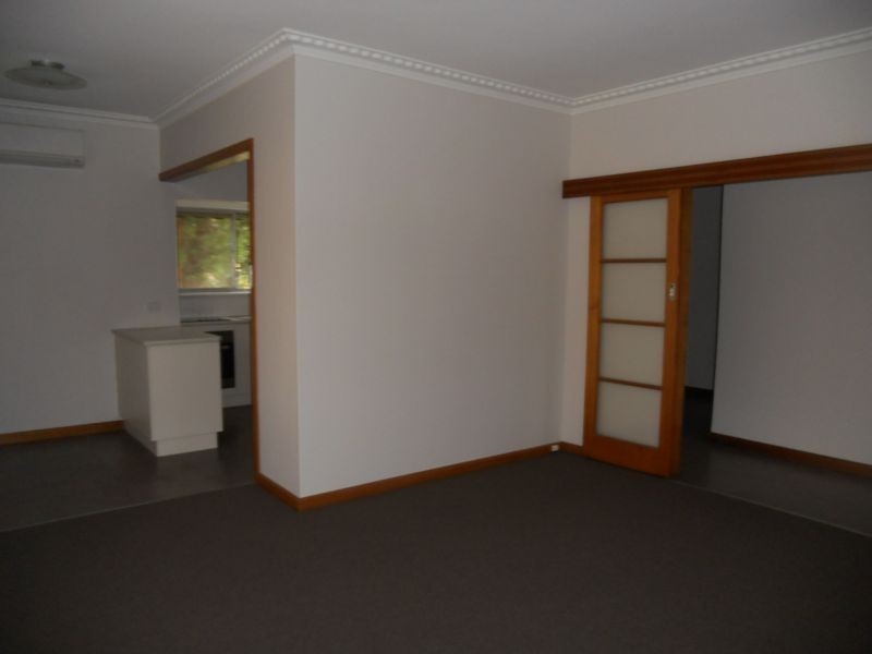 4 McMillan Street, Kennington VIC 3550