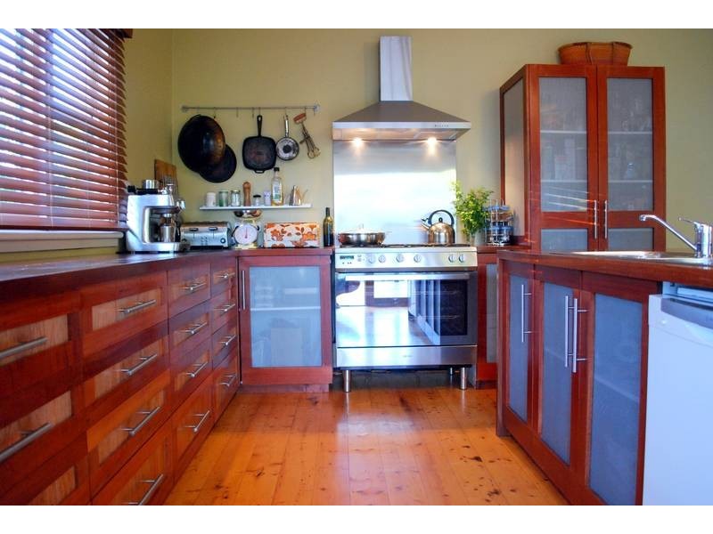 67 Russell Street, Quarry Hill VIC 3550