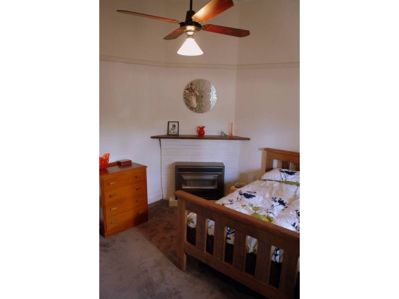 67 Russell Street, Quarry Hill VIC 3550