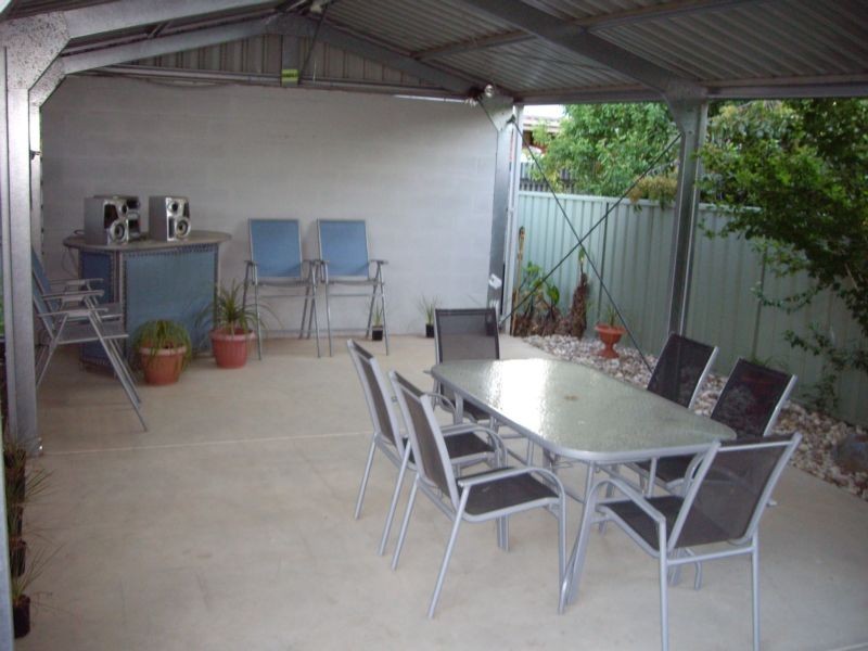 11 Park Street, Strathdale VIC 3550