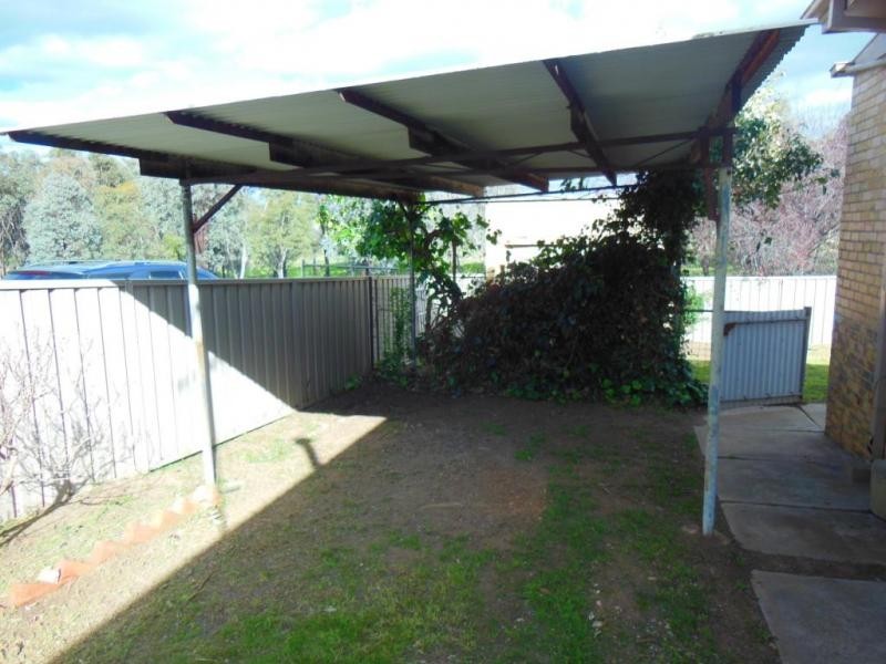 214 St Aidans Road, Kennington VIC 3550