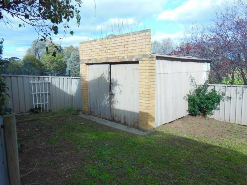 214 St Aidans Road, Kennington VIC 3550