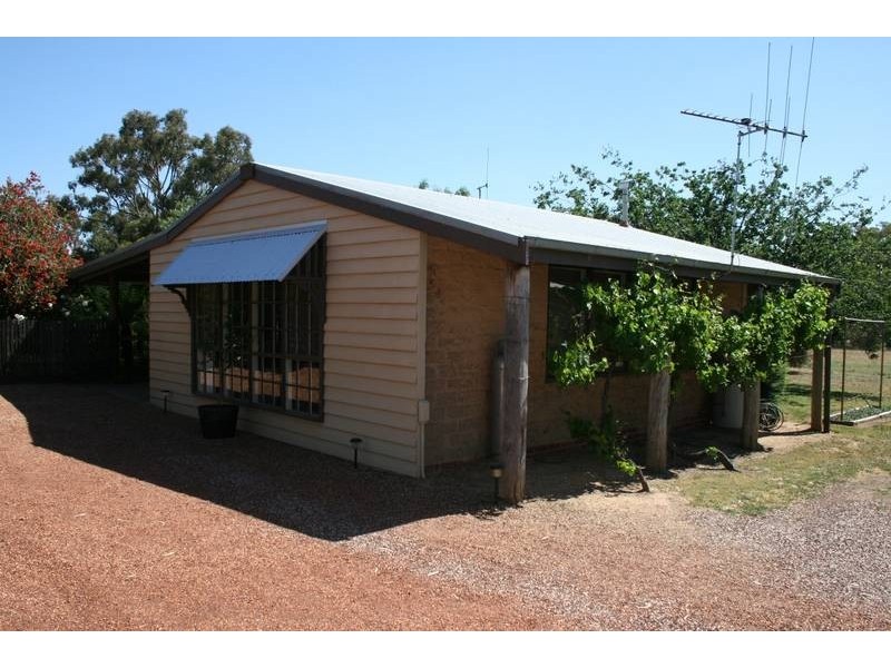 226 Bradford Road, Lockwood South VIC 3551