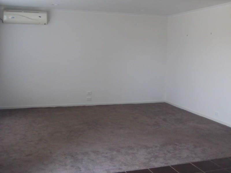 7 Kai Close, Epsom VIC 3551