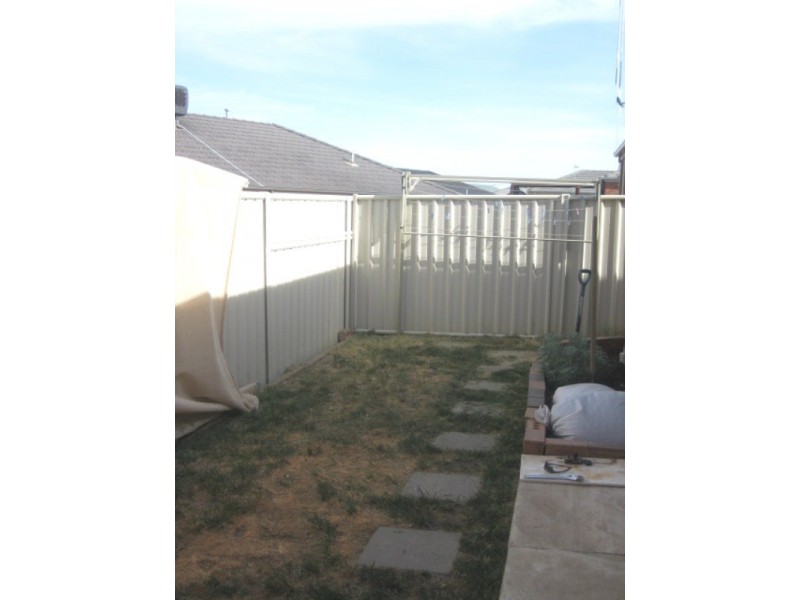 7 Kai Close, Epsom VIC 3551